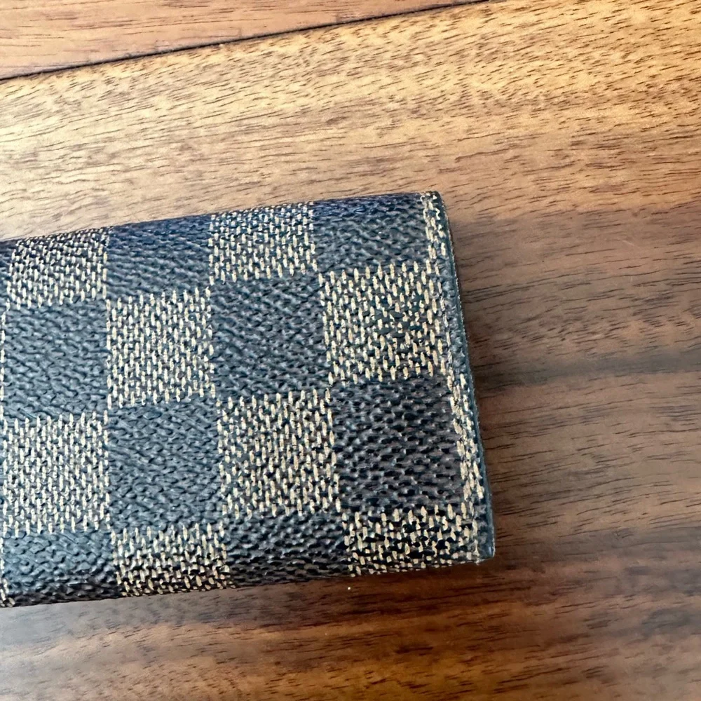 Vintage Authentic Louis Vuitton Damier Ebene 4 Key Holder - Unisex